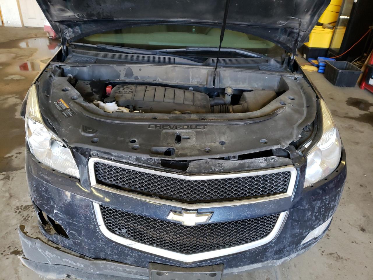 Photo 7 from auction – 2011 CHEVROLET TRAVERSE L with VIN 1GNKVFED7BJ167159