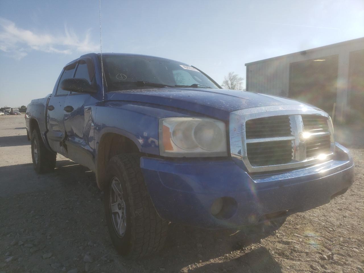 DODGE DAKOTA QUA 2007 with VIN 1D7HW48K37S215956 - Photo from auction