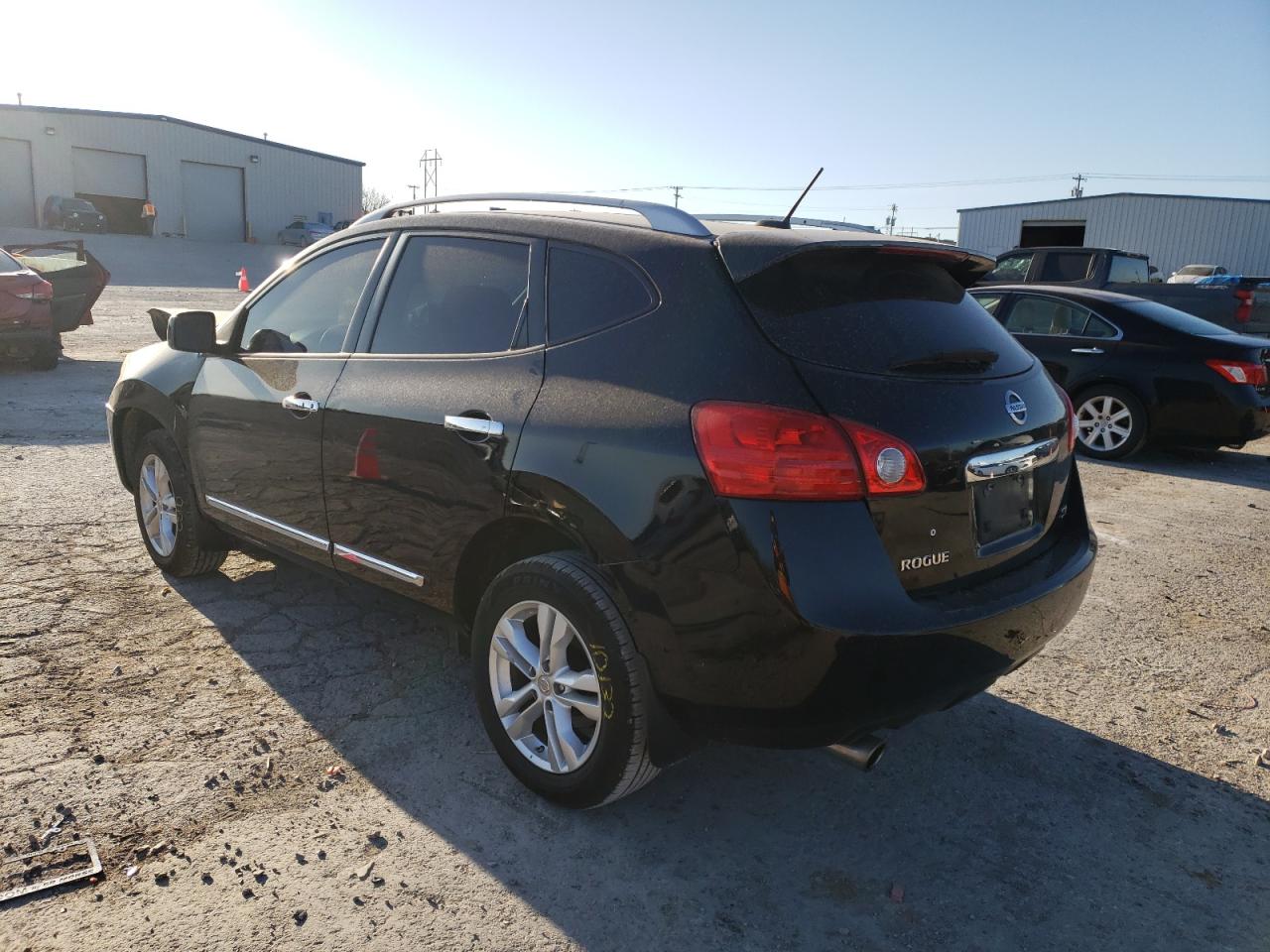 Photo 3 from auction – 2012 NISSAN ROGUE S with VIN JN8AS5MT0CW266074