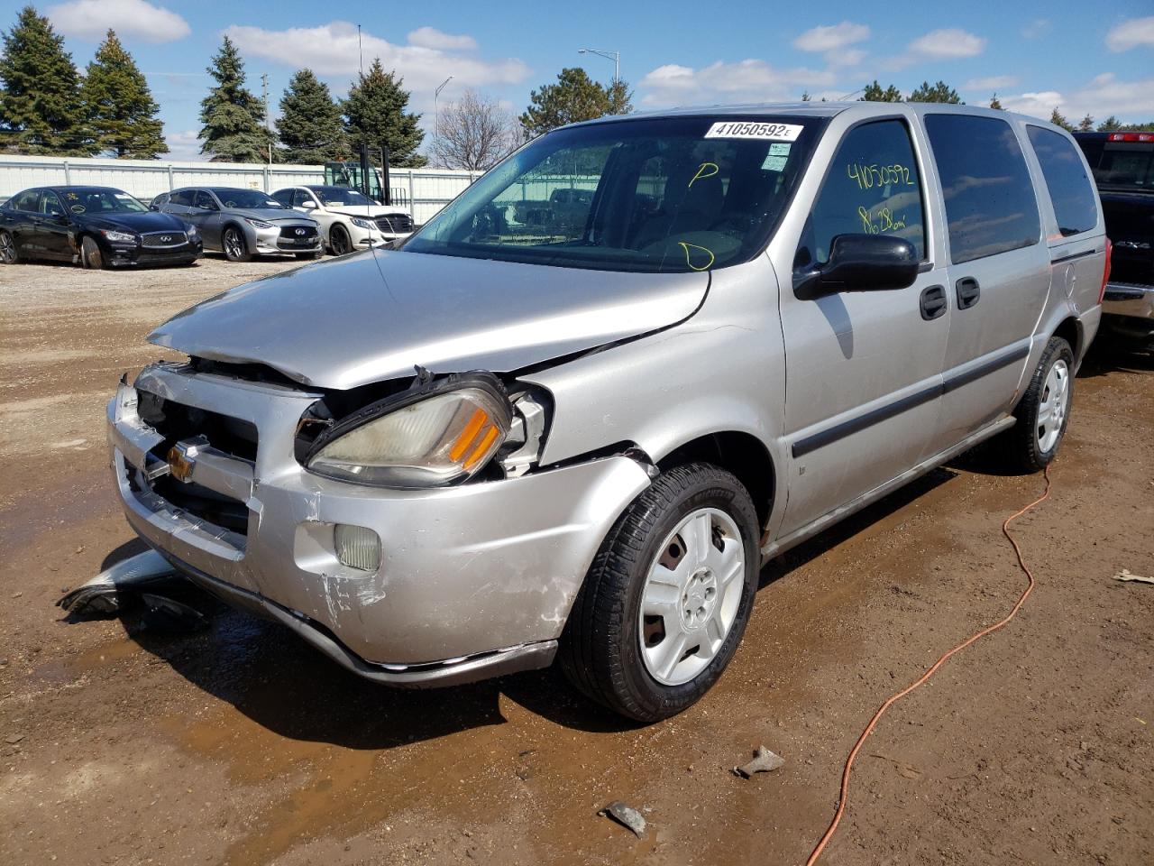 Photo 2 from auction – 2007 CHEVROLET UPLANDER L with VIN 1GNDV23WX7D136726
