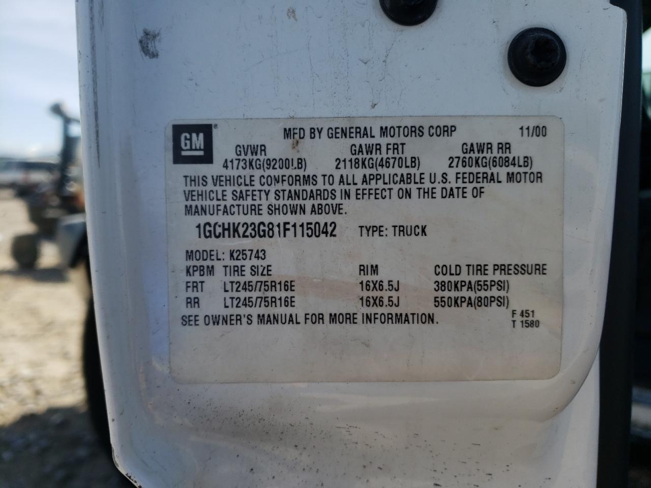 Photo 10 from auction – 2001 CHEVROLET SILVERADO with VIN 1GCHK23G81F115042