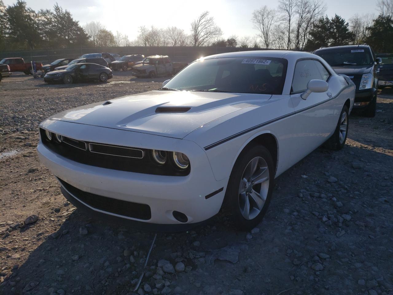 Photo 2 from auction – 2018 DODGE CHALLENGER with VIN 2C3CDZAGXJH219342