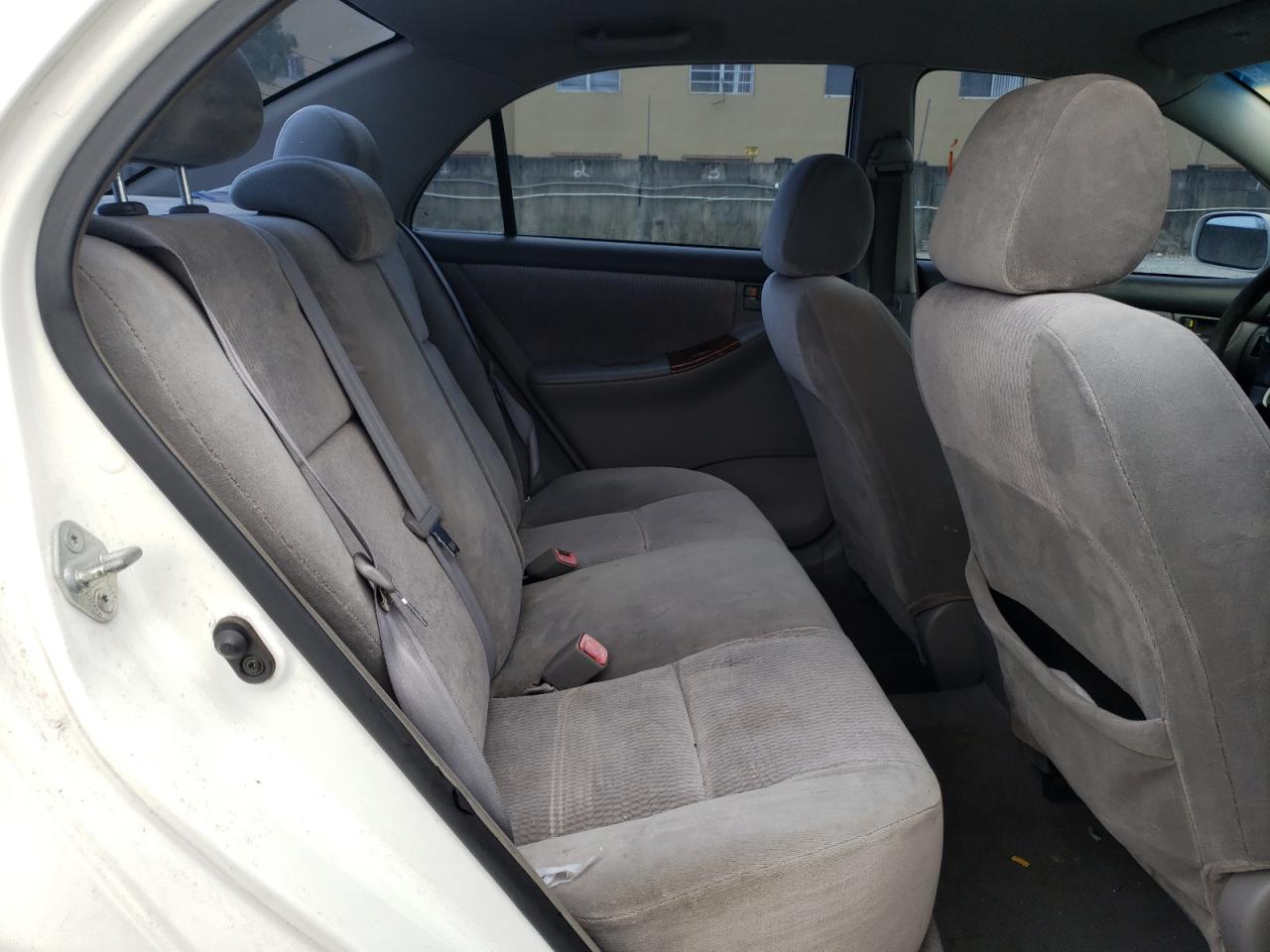Photo 6 from auction – 2006 TOYOTA COROLLA CE with VIN 1NXBR32E06Z618215