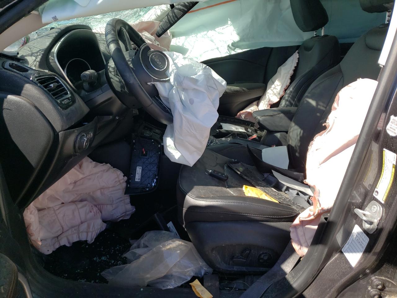 Photo 5 from auction – 2021 JEEP COMPASS LI with VIN 3C4NJDCB5MT599414
