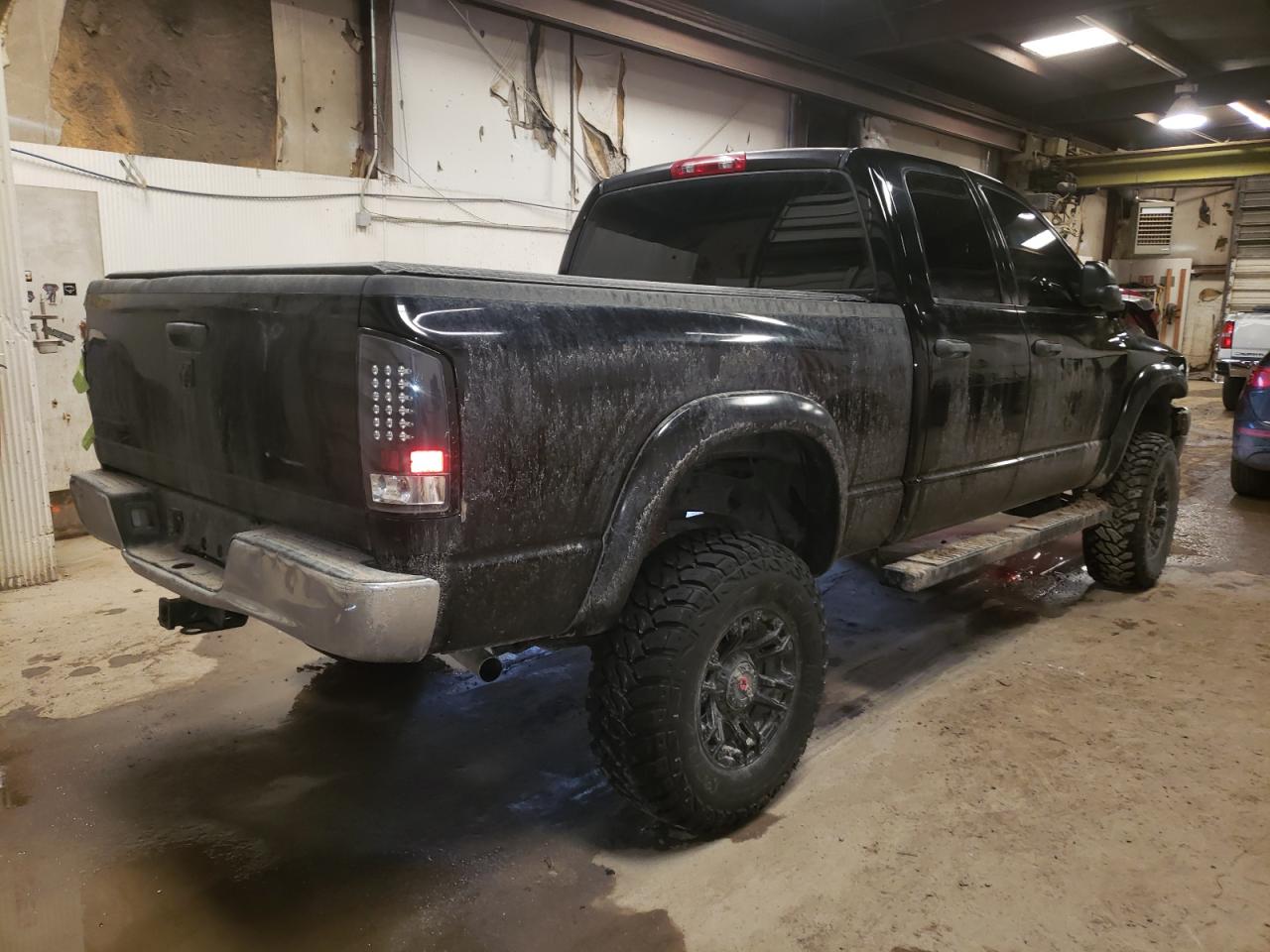 Photo 4 from auction – 2004 DODGE RAM 1500 S with VIN 1D7HU18D04S692670