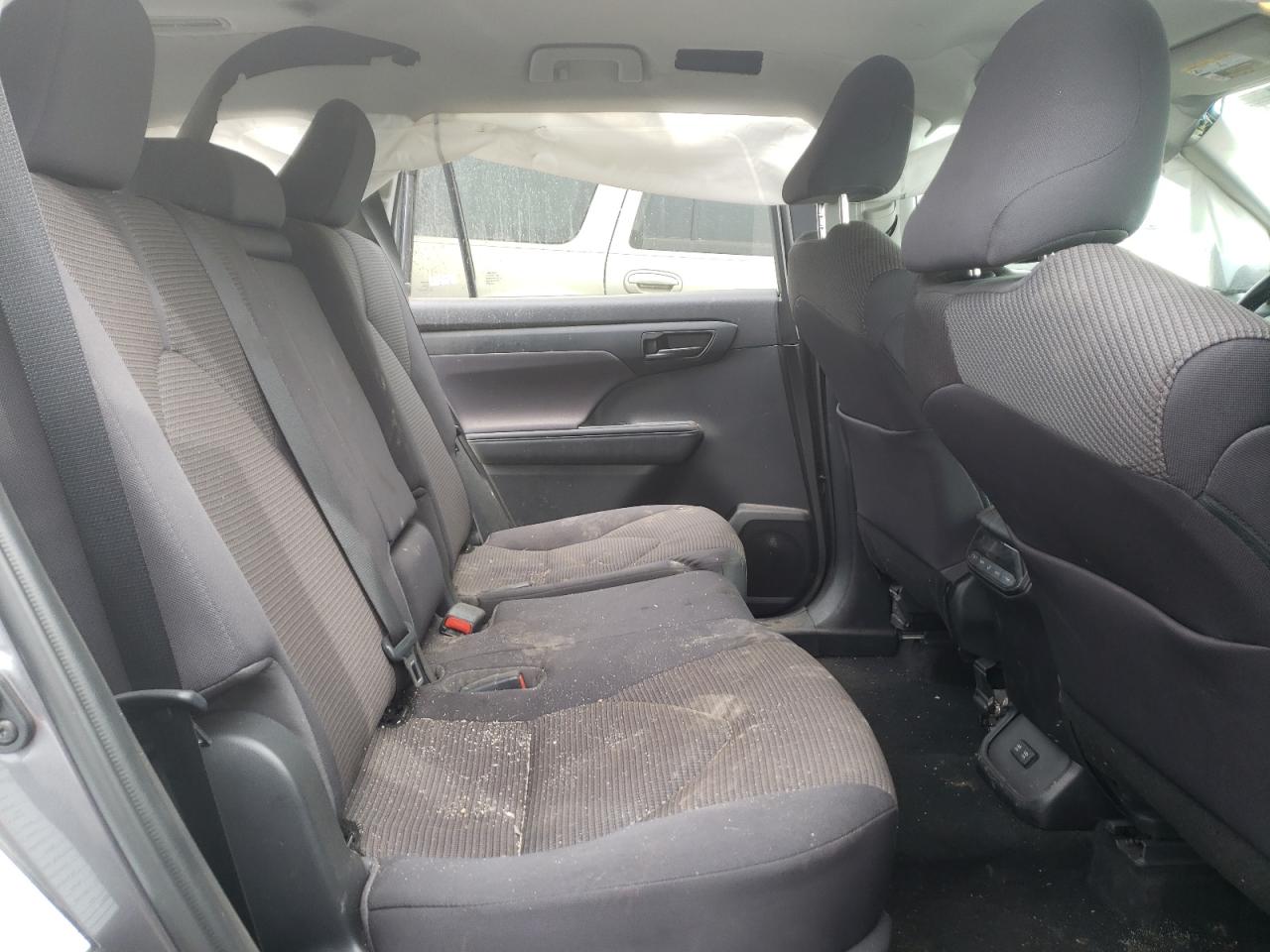 Photo 6 from auction – 2021 TOYOTA HIGHLANDER with VIN 5TDBZRBH9MS546711