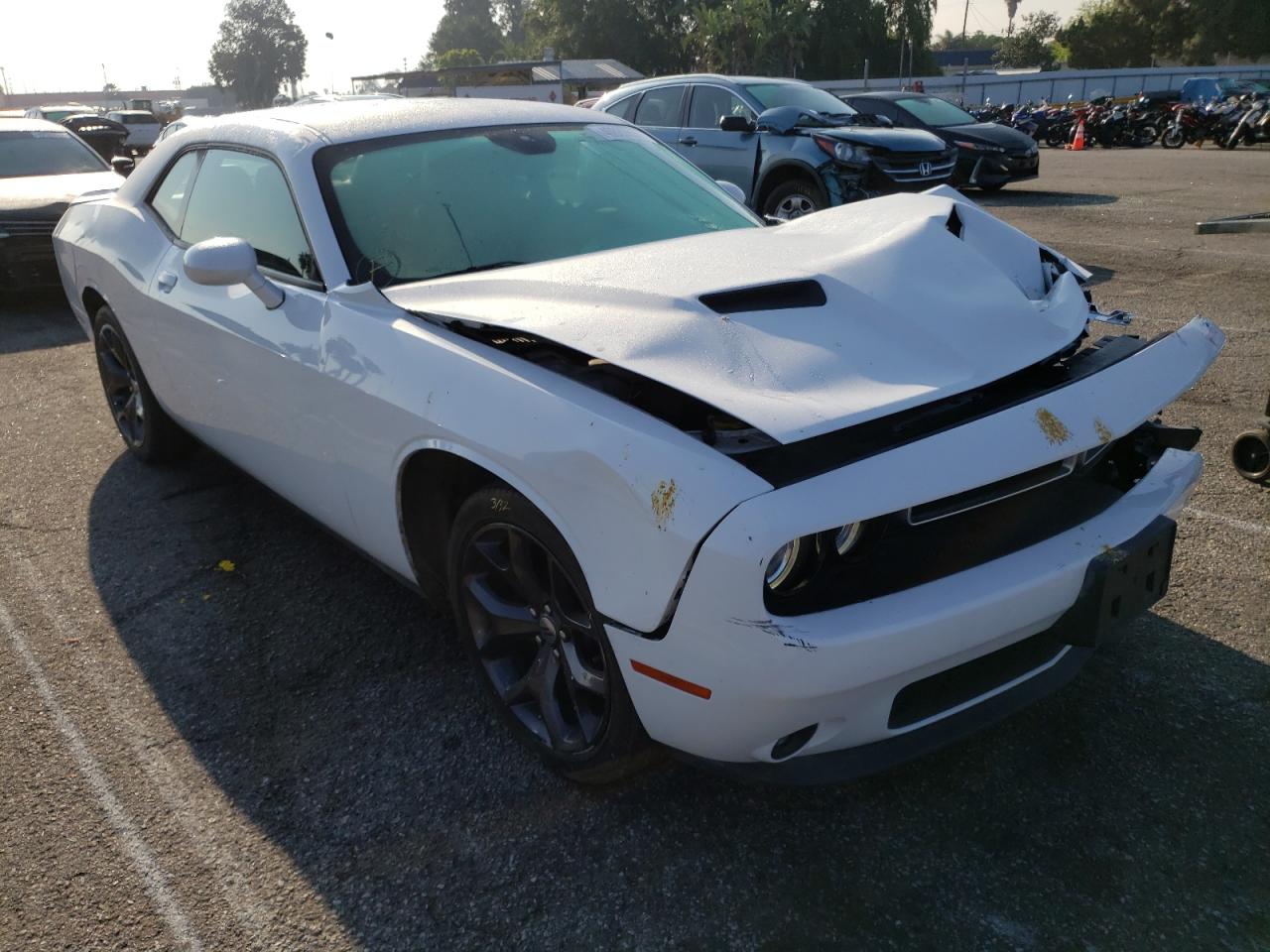 DODGE CHALLENGER 2018 with VIN 2C3CDZAG7JH229889 - Photo from auction