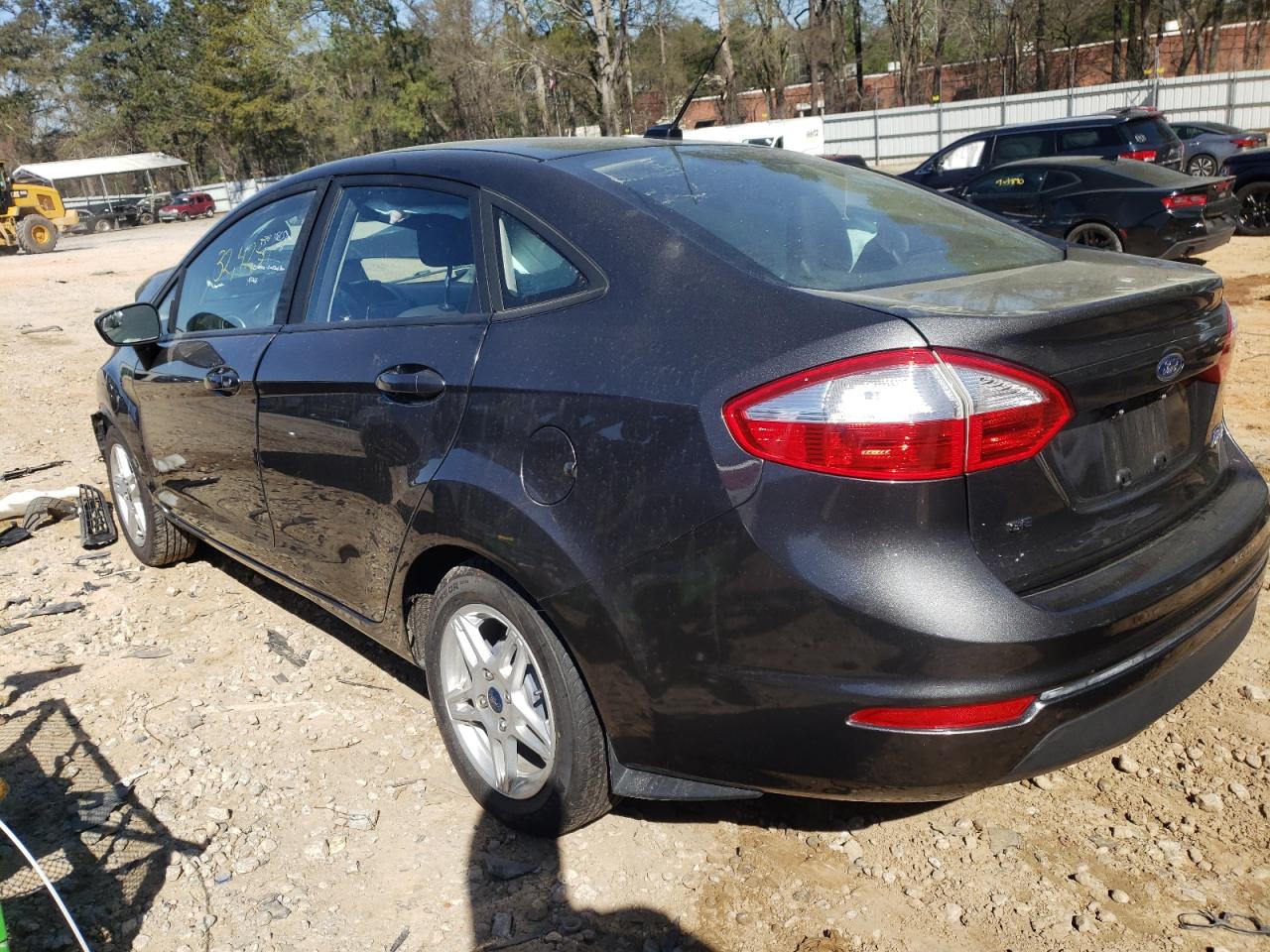 Photo 3 from auction – 2019 FORD FIESTA SE with VIN 3FADP4BJ2KM159165