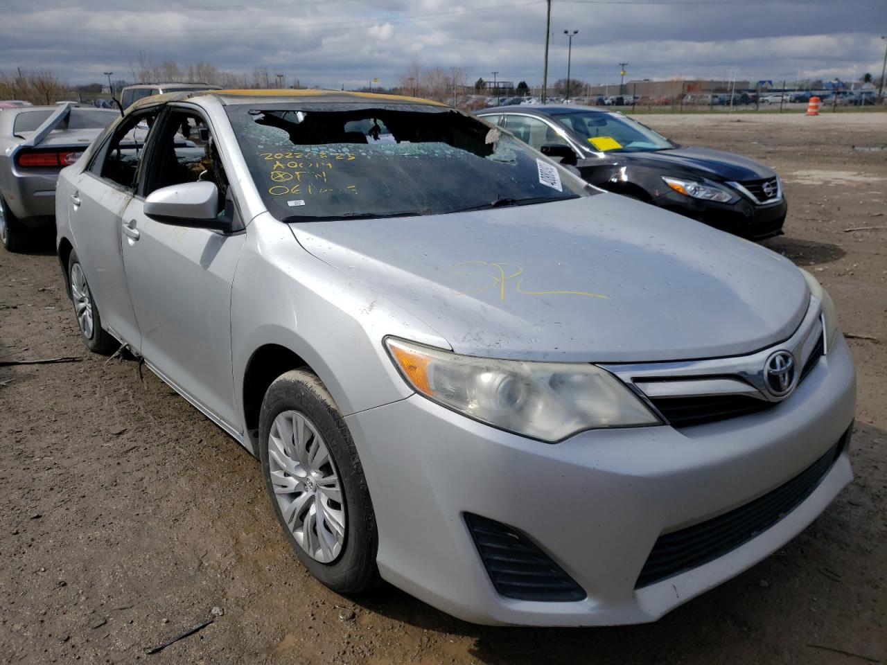 TOYOTA CAMRY BASE 2012 مع رقم تعريف المركبة 4T1BF1FK3CU061616 - صورة من المزاد