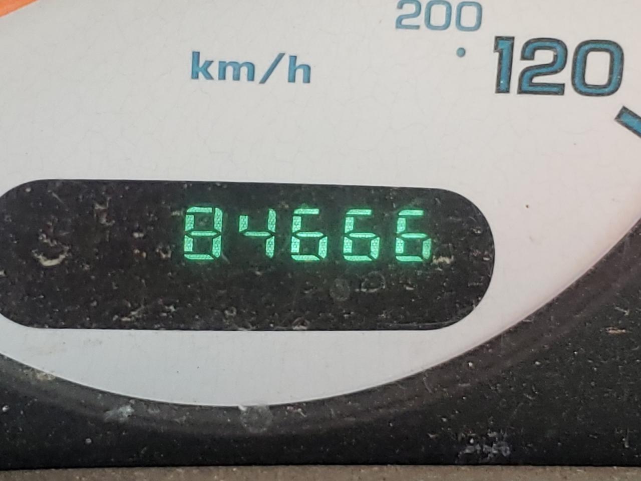 Photo 8 from auction – 2001 DODGE CARAVAN SE with VIN 1B4GP25351B274726