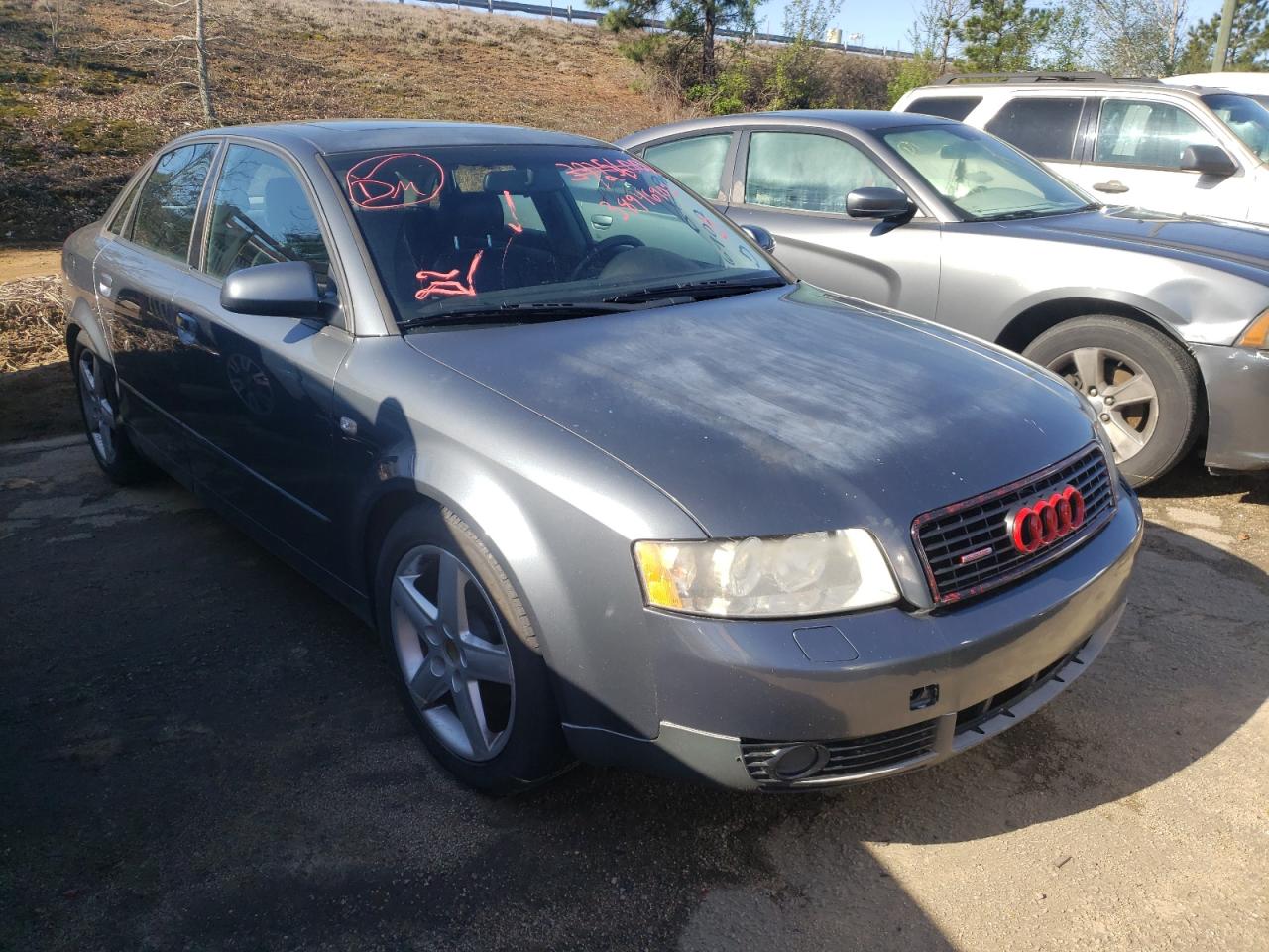 AUDI A4 1.8T QU 2002 مع رقم تعريف المركبة WAULC68E92A206533 - صورة من المزاد