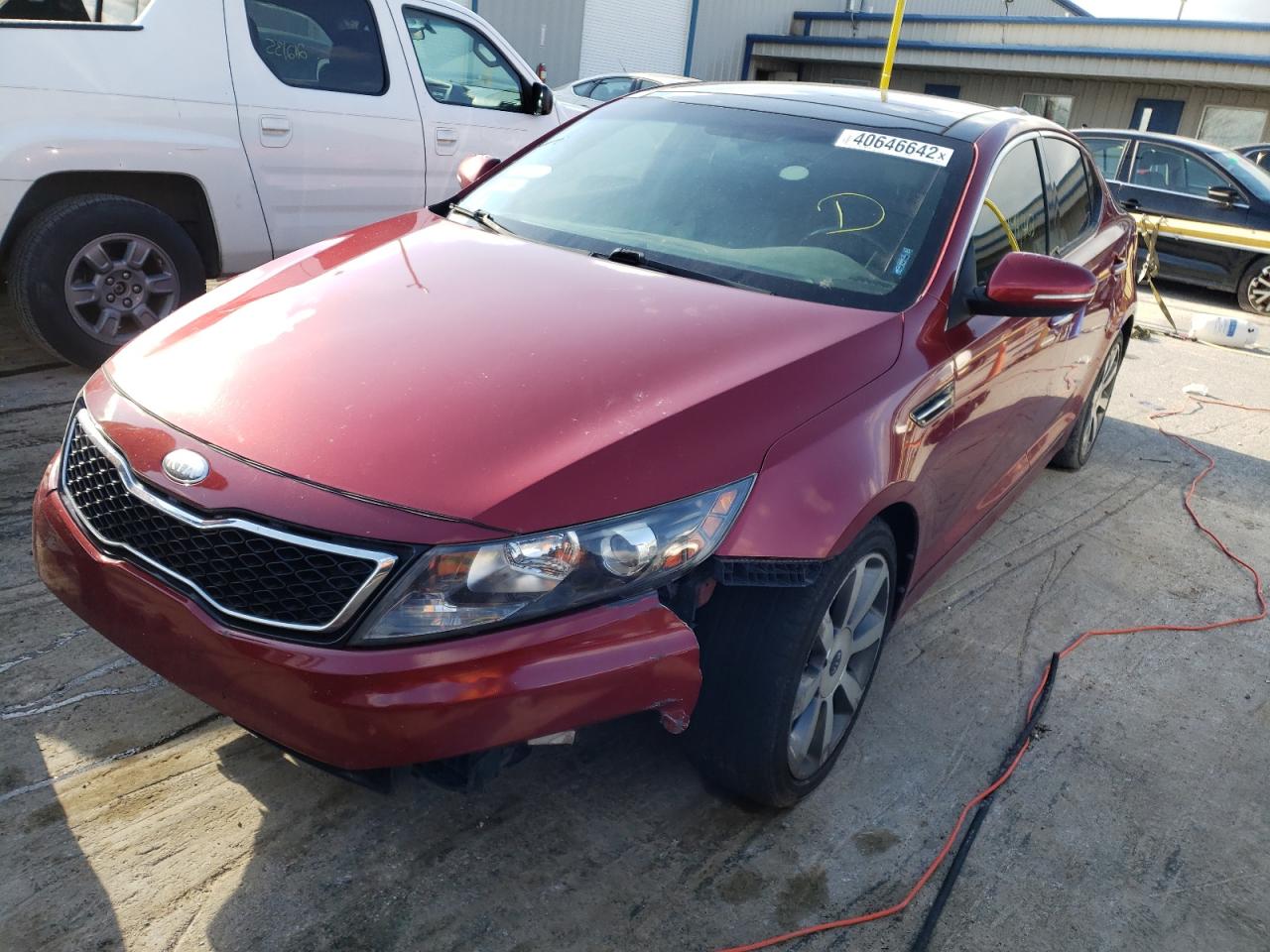 Photo 2 from auction – 2013 KIA OPTIMA SX with VIN 5XXGR4A65DG239854