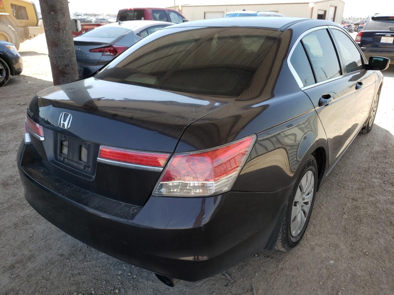 Photo 4 from auction – 2012 HONDA ACCORD LX with VIN 1HGCP2F33CA010673