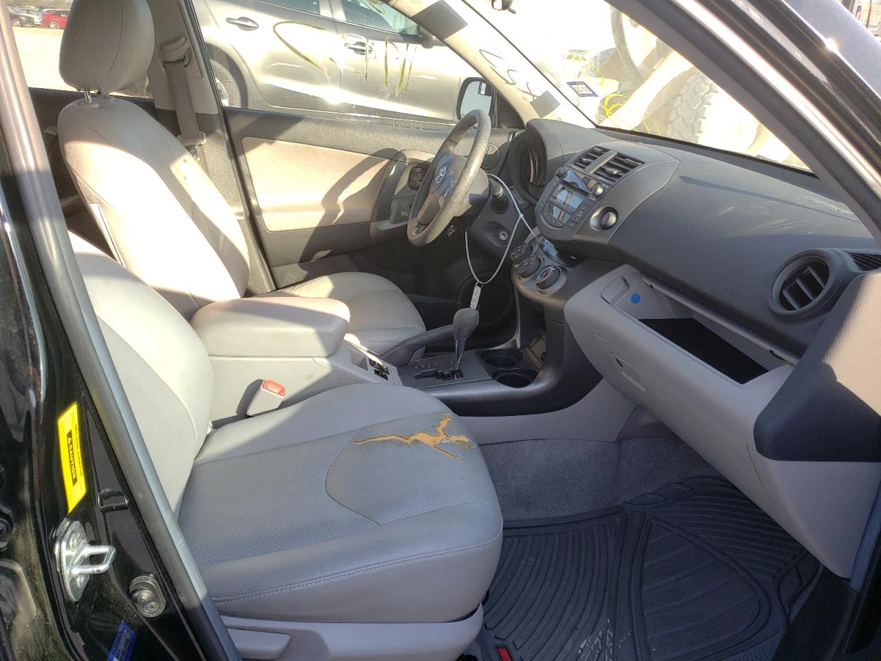 Photo 5 from auction – 2011 TOYOTA RAV4 with VIN 2T3ZF4DVXBW085852