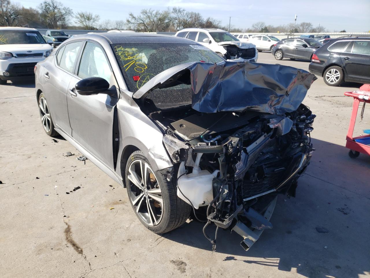 Photo 1 from auction – 2020 NISSAN SENTRA SR with VIN 3N1AB8DV3LY287687