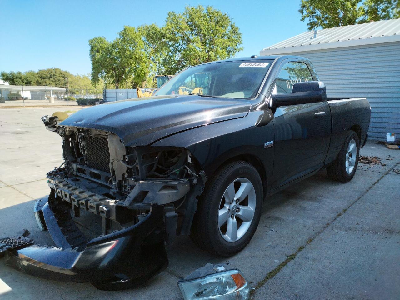 Photo 2 from auction – 2013 RAM 1500 ST with VIN 3C6JR6ATXDG511391