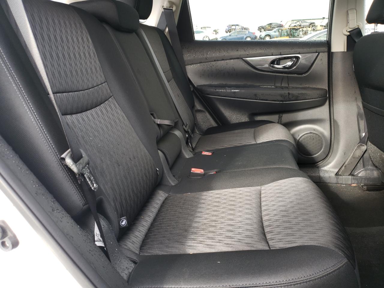 Photo 6 from auction – 2018 NISSAN ROGUE S with VIN KNMAT2MV3JP617141