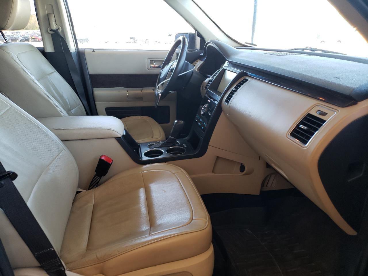 Photo 5 from auction – 2014 FORD FLEX LIMIT with VIN 2FMHK6D81EBD30604