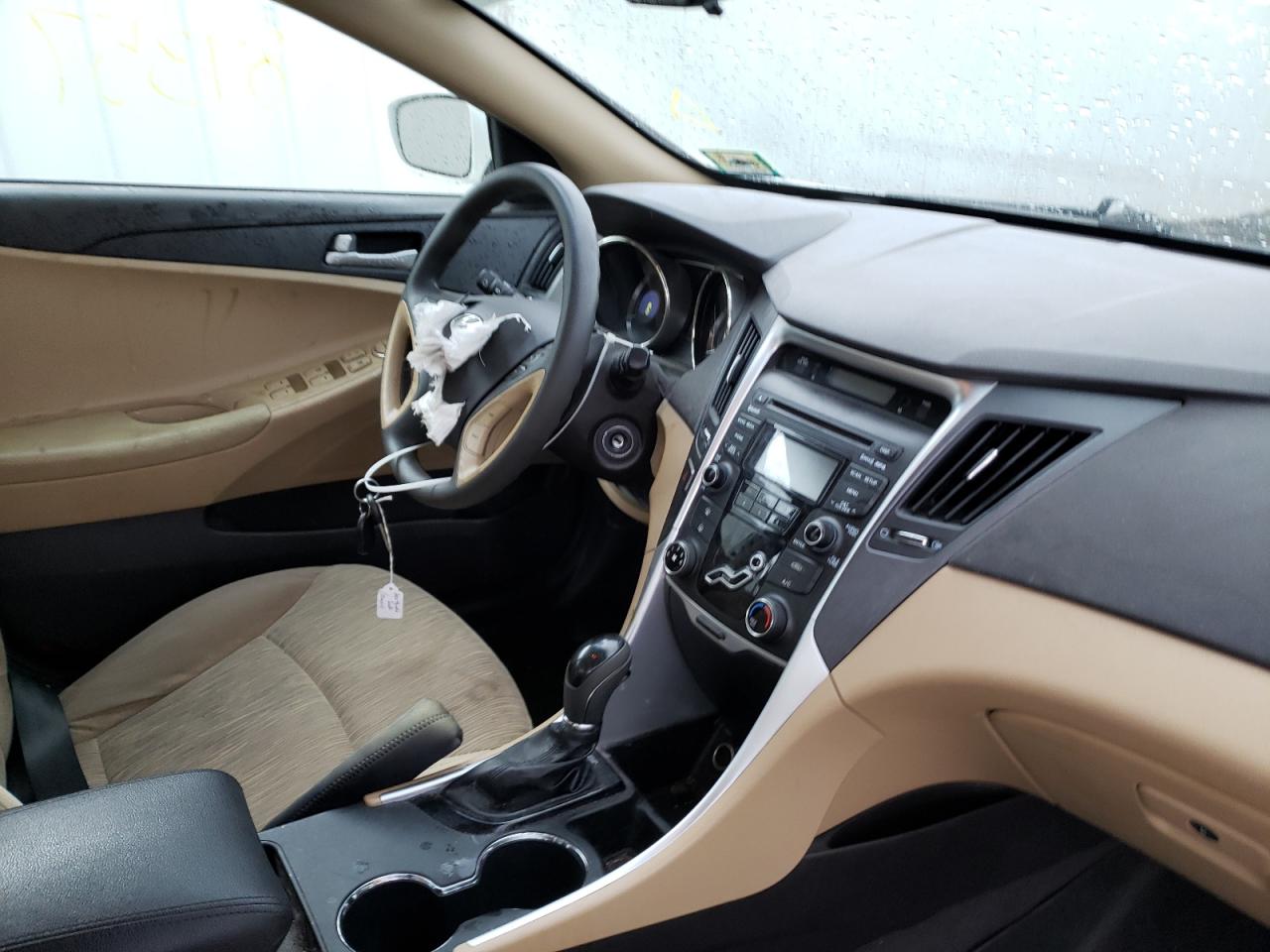 Photo 9 from auction – 2012 HYUNDAI SONATA GLS with VIN 5NPEB4AC7CH476463