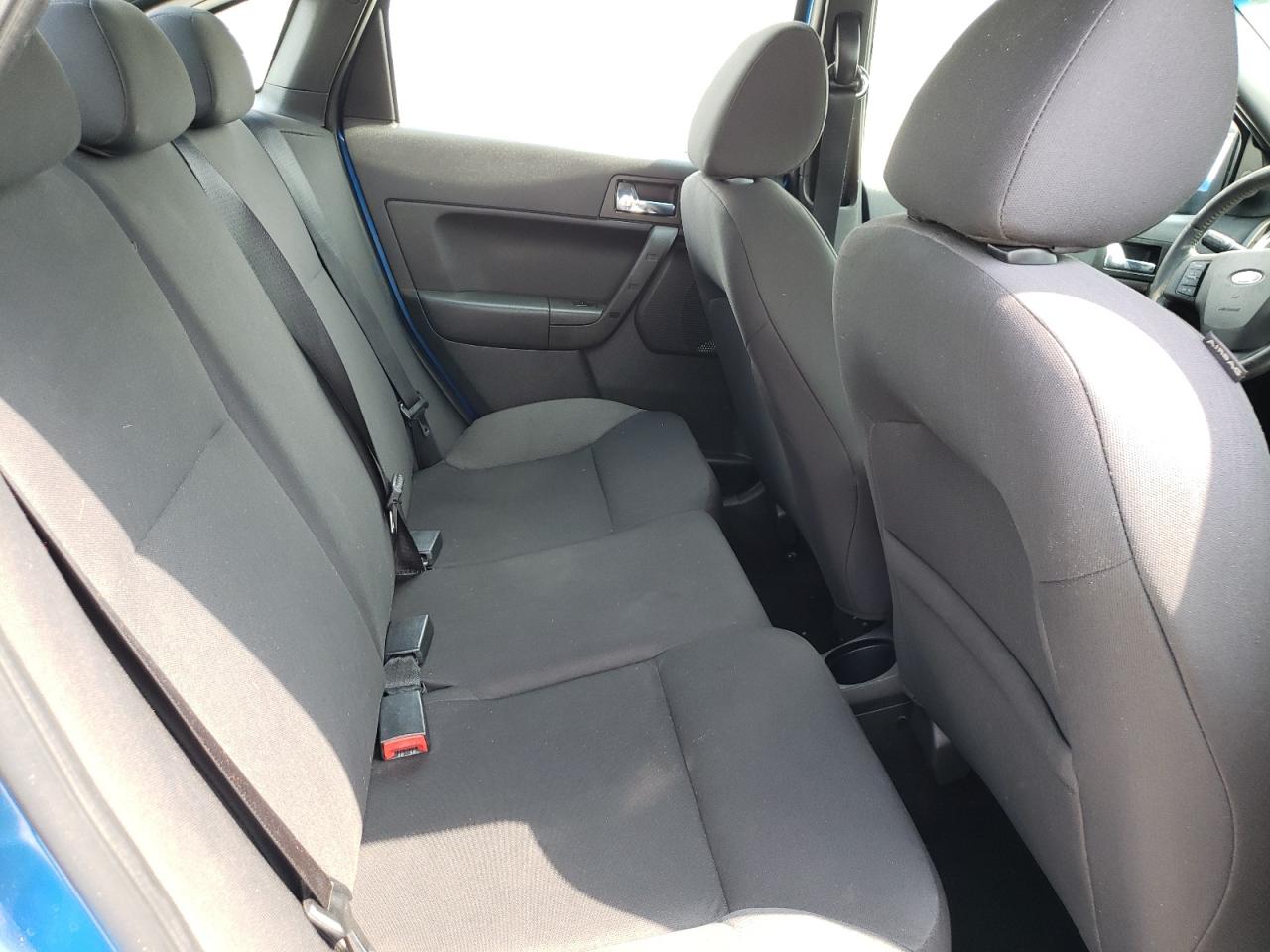 Photo 6 from auction – 2011 FORD FOCUS SES with VIN 1FAHP3GN4BW151303