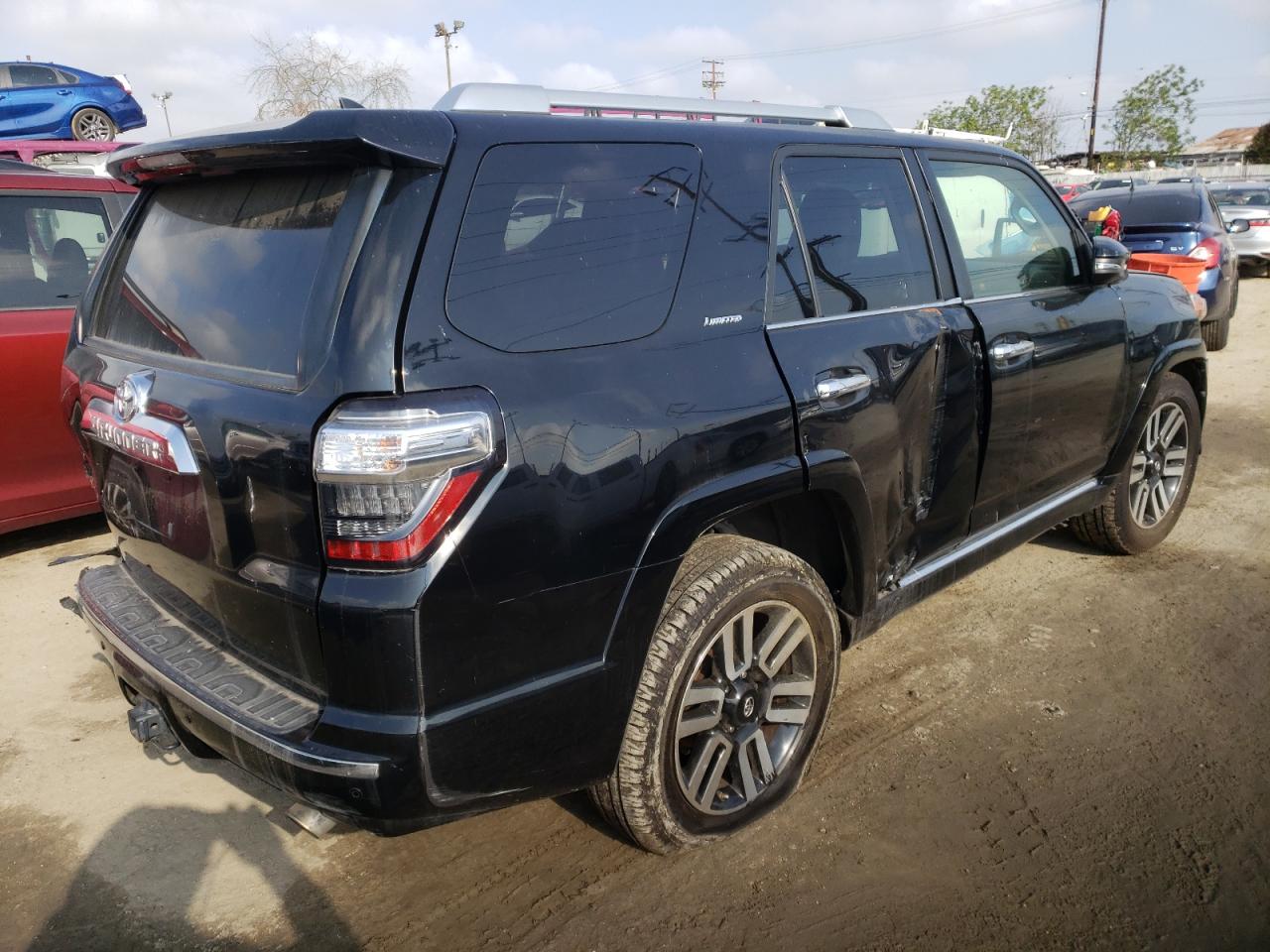 Foto 4 de la subasta – 2015 TOYOTA 4 RUNNER con VIN JTEZU5JR6F5087433