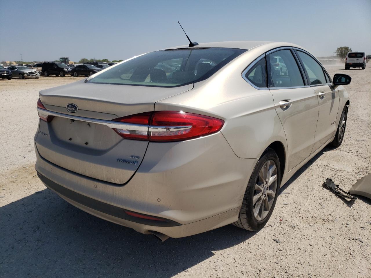Photo 4 from auction – 2017 FORD FUSION SE with VIN 3FA6P0LU3HR287100