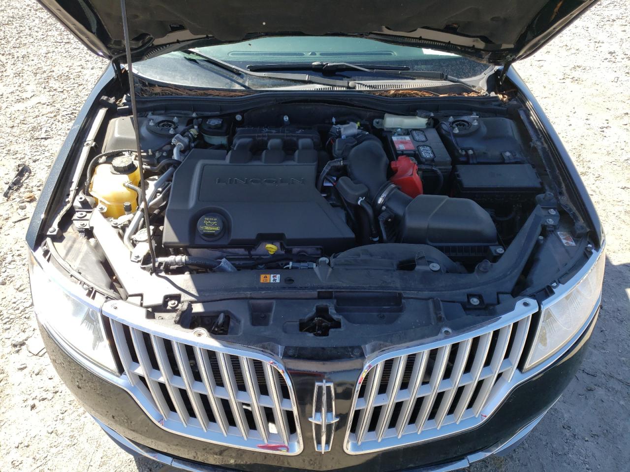 Photo 7 from auction – 2010 LINCOLN MKZ with VIN 3LNHL2GC6AR632794