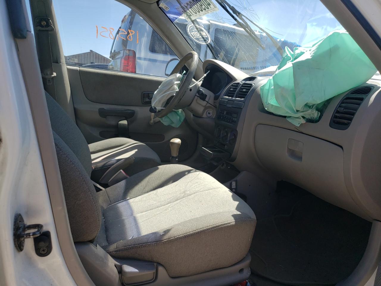 Photo 5 from auction – 2002 HYUNDAI ACCENT GL with VIN KMHCG45C12U293787