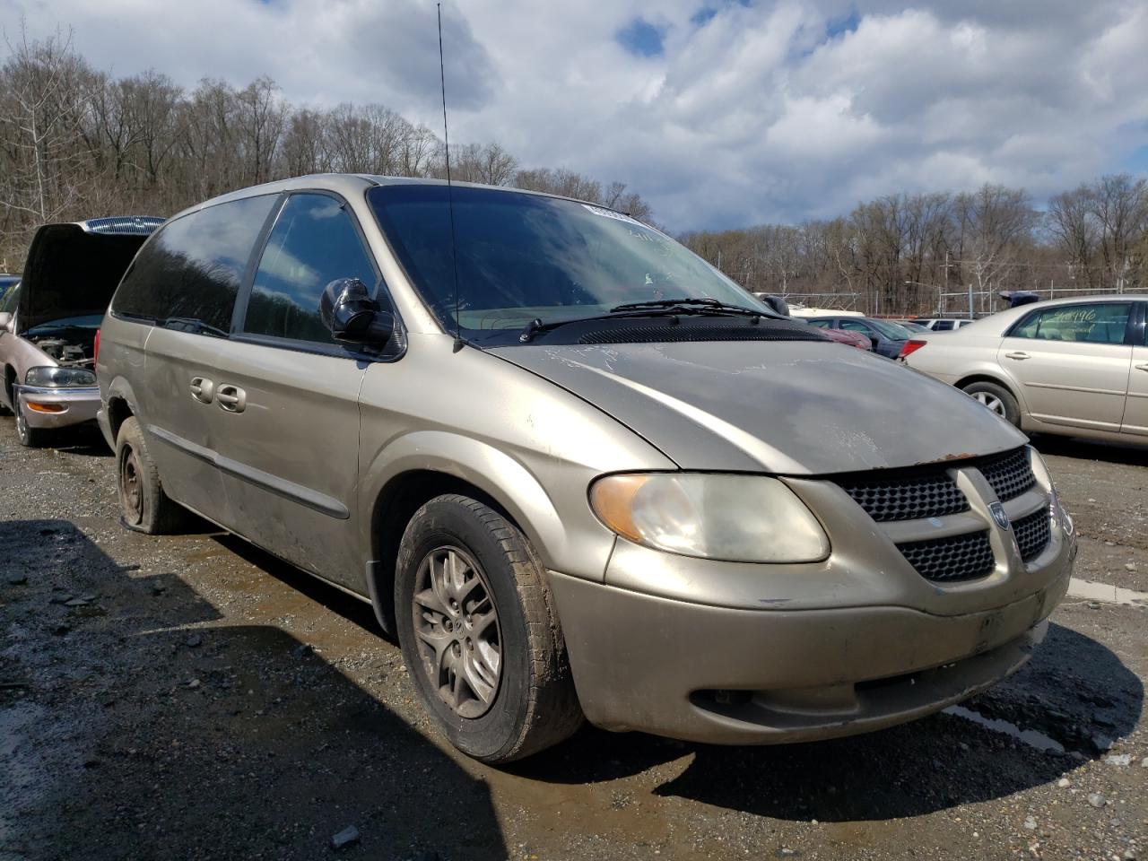 DODGE GRAND CARA 2002 с VIN 2B4GP44382R642834 - Фото с аукциона