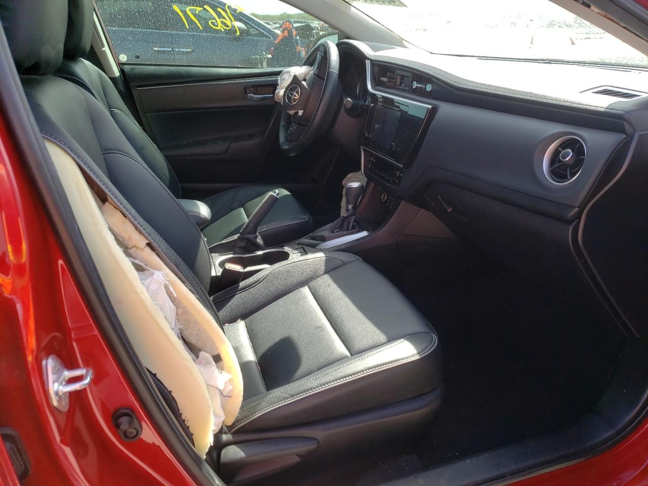 Photo 5 from auction – 2018 TOYOTA COROLLA L with VIN 5YFBURHE2JP762996