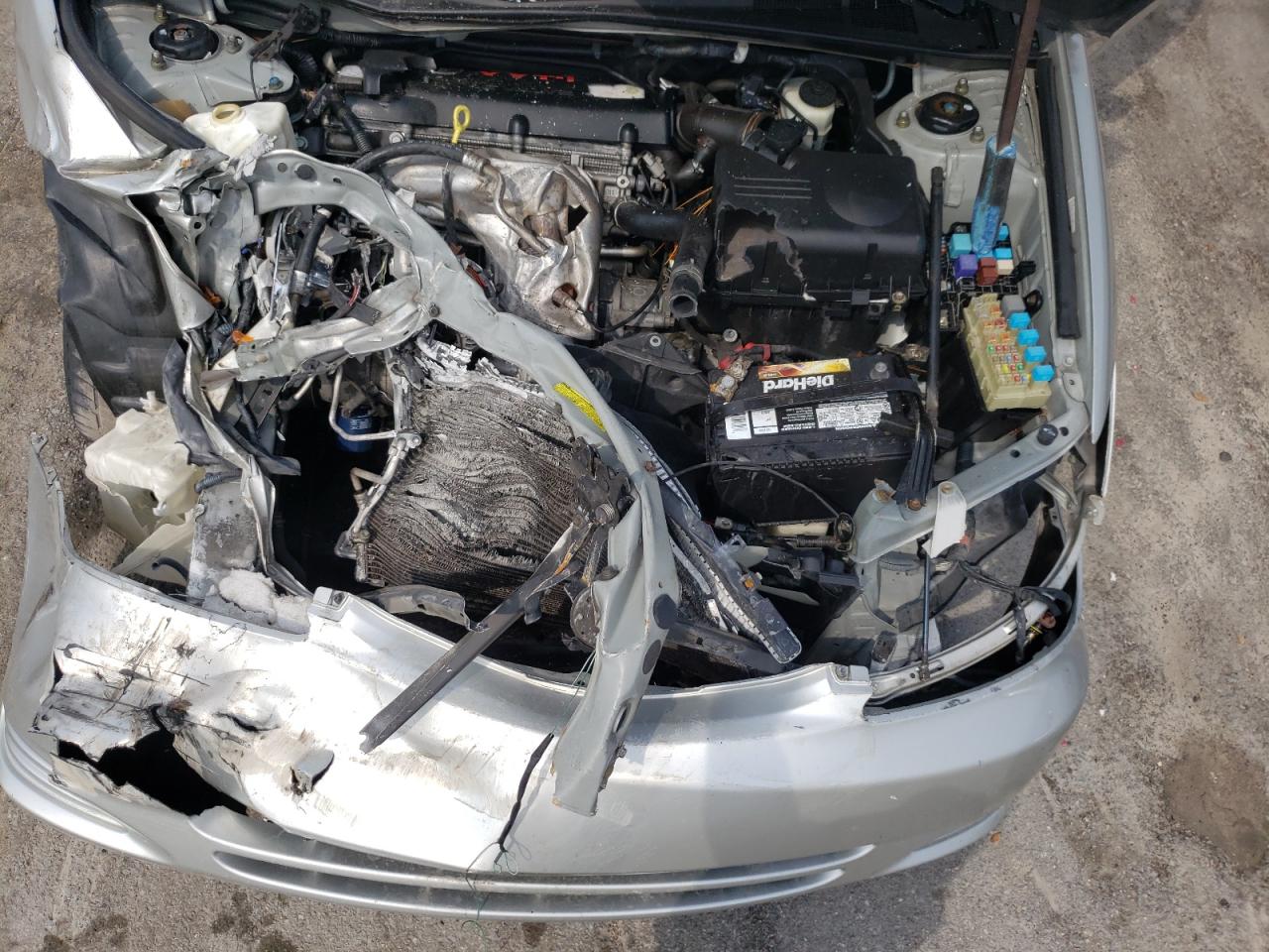 Photo 7 from auction – 2004 TOYOTA CAMRY LE with VIN 4T1BE32K24U799476