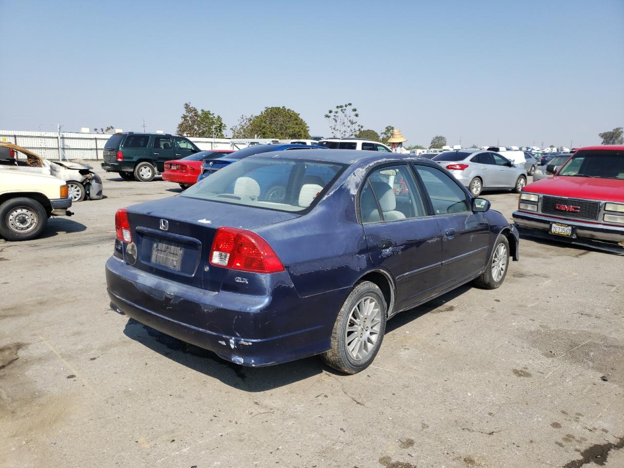 Photo 4 from auction – 2004 HONDA CIVIC EX with VIN 2HGES267X4H537705