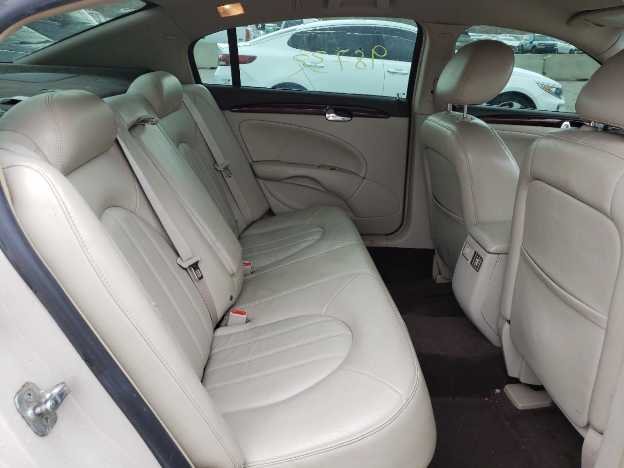 Photo 6 from auction – 2010 BUICK LUCERNE CX with VIN 1G4HC5E19AU104386
