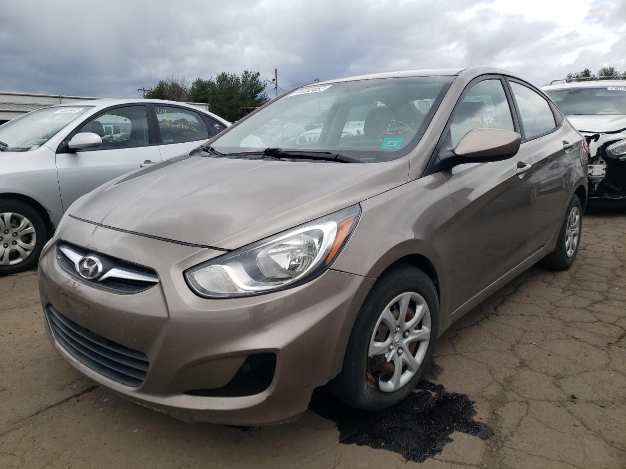 Photo 2 from auction – 2012 HYUNDAI ACCENT GLS with VIN KMHCT4AE8CU250424