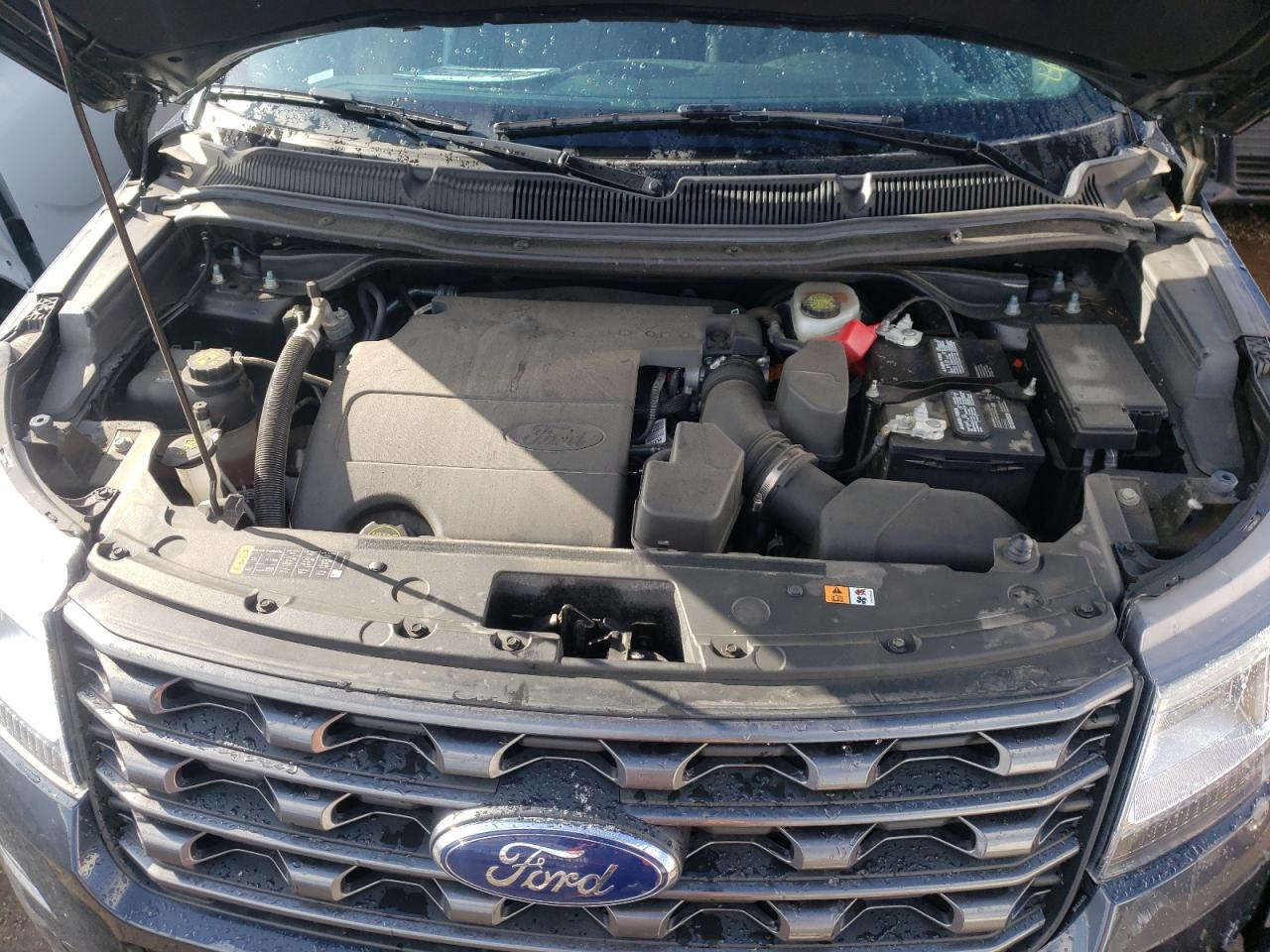 صورة رقم 7 من المزاد - 2017 FORD EXPLORER X مع VIN 1FM5K8D81HGC20020