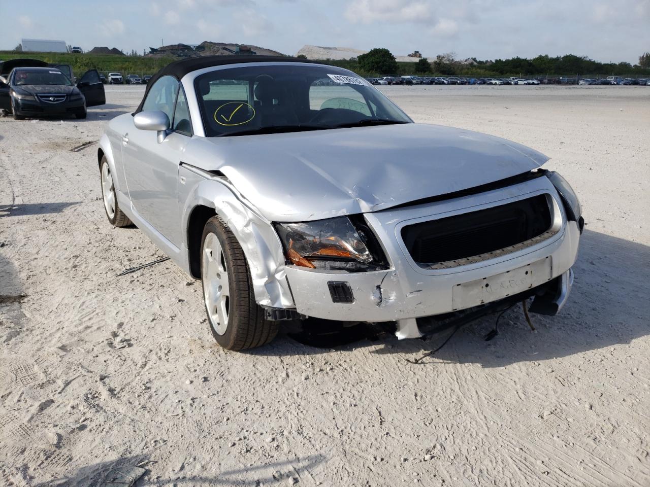 Photo 9 from auction – 2001 AUDI TT QUATTRO with VIN TRUUT28N511020461