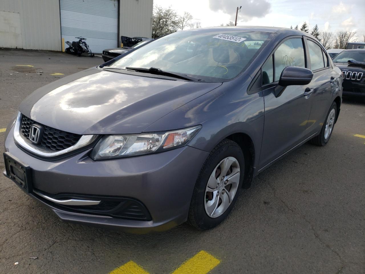 Photo 2 from auction – 2015 HONDA CIVIC LX with VIN 19XFB2F53FE705992