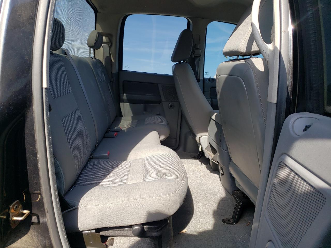 Photo 6 from auction – 2006 DODGE RAM 1500 S with VIN 1D7HA18266J183747