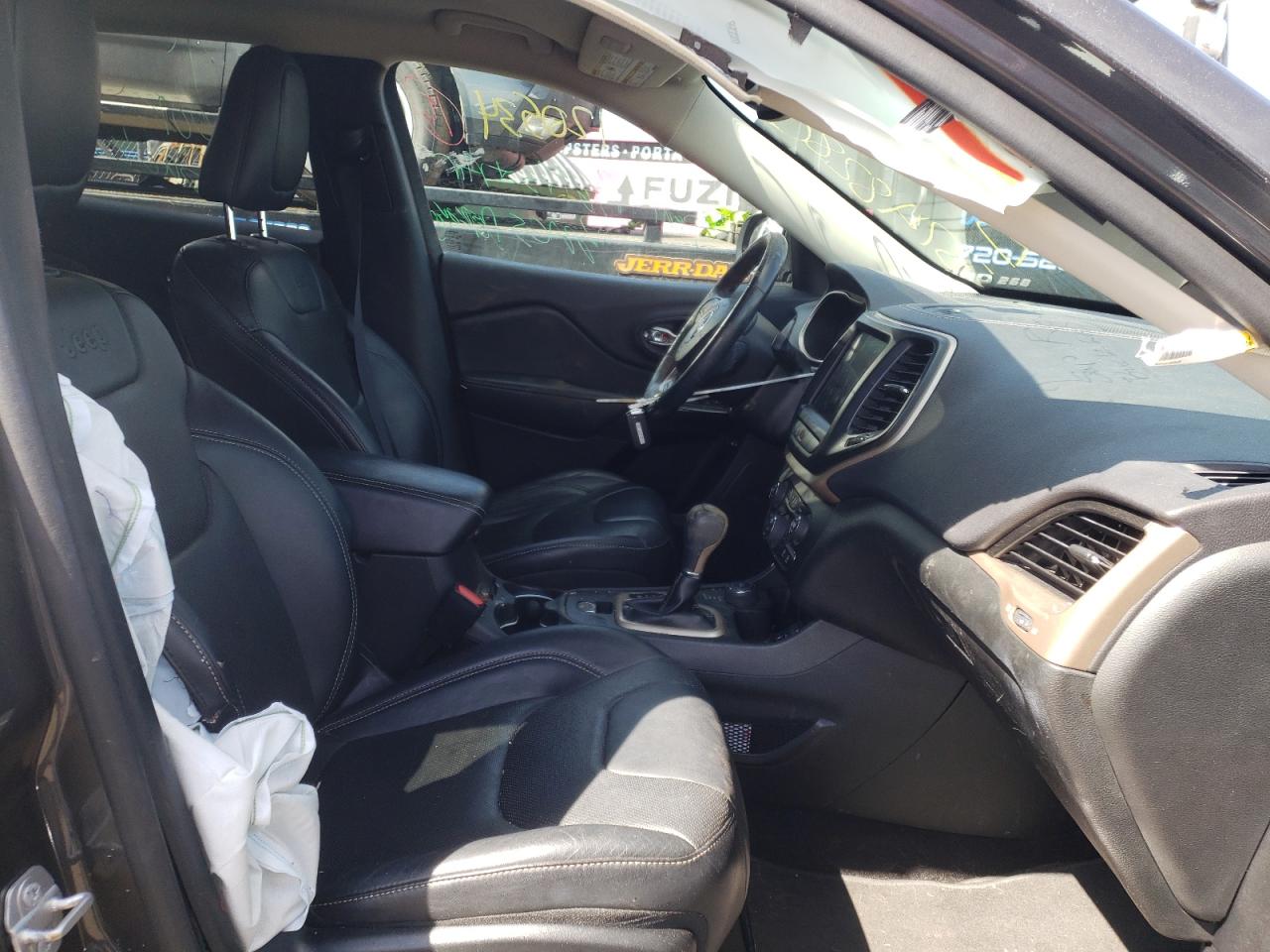 Photo 5 from auction – 2015 JEEP CHEROKEE L with VIN 1C4PJMDS9FW510500