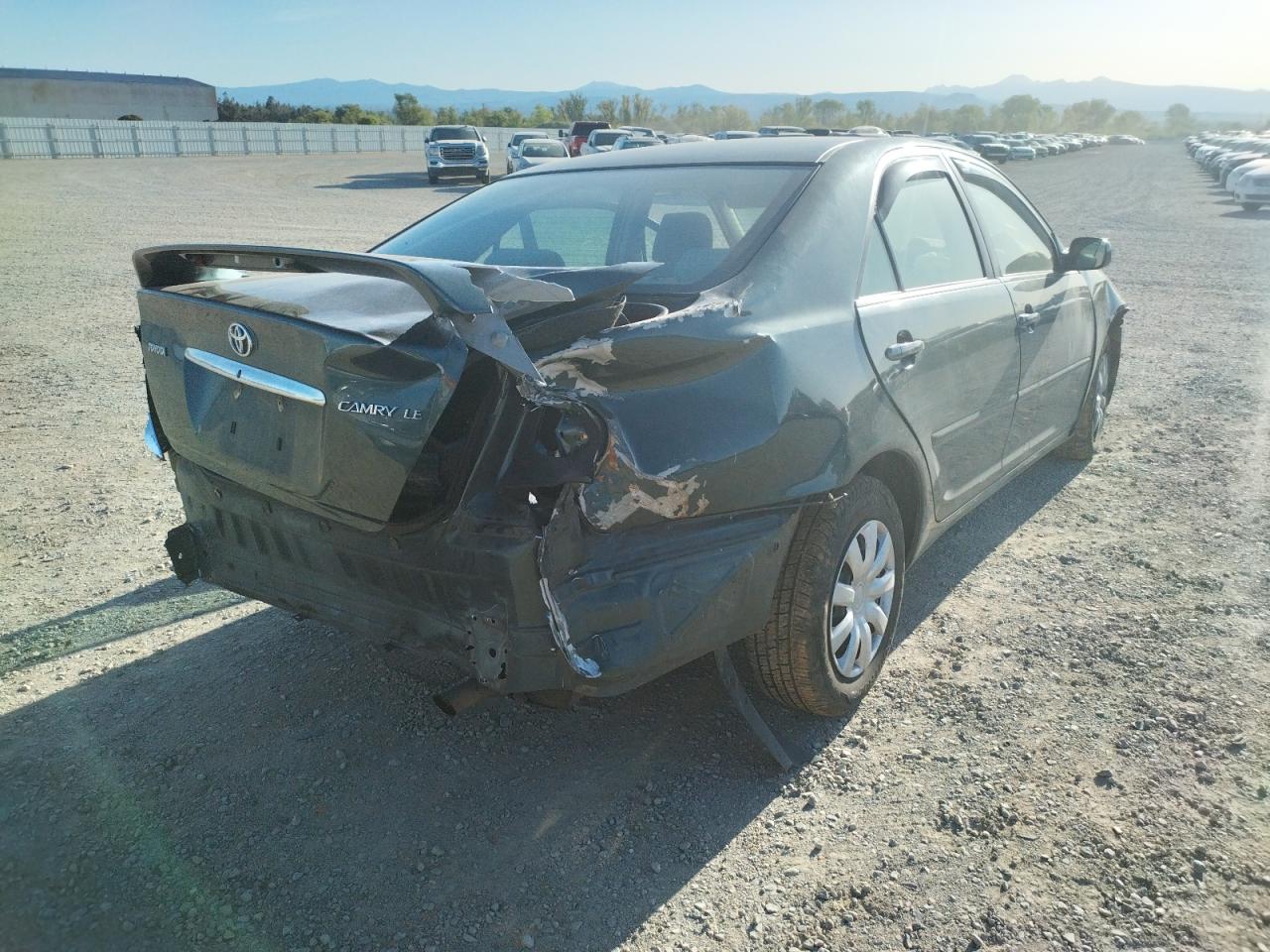 Photo 4 from auction – 2003 TOYOTA CAMRY LE with VIN 4T1BE32K43U737804