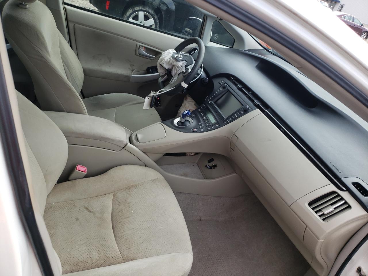 Photo 5 from auction – 2011 TOYOTA PRIUS with VIN JTDKN3DUXB5350234