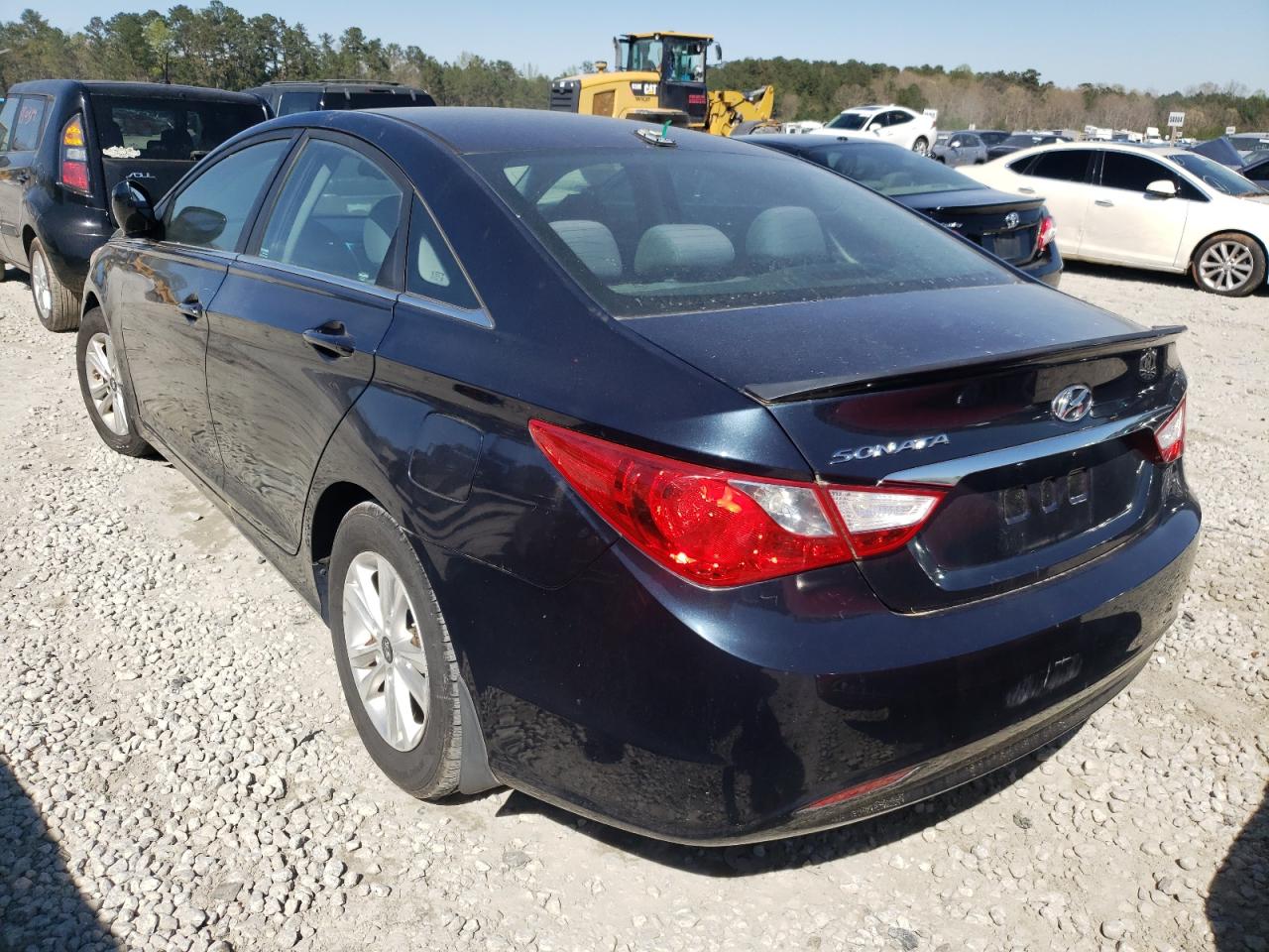 Photo 3 from auction – 2013 HYUNDAI SONATA GLS with VIN 5NPEB4AC6DH656793