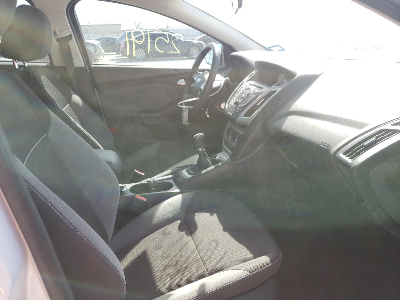 Photo 5 from auction – 2013 FORD FOCUS SE with VIN 1FADP3K23DL169923
