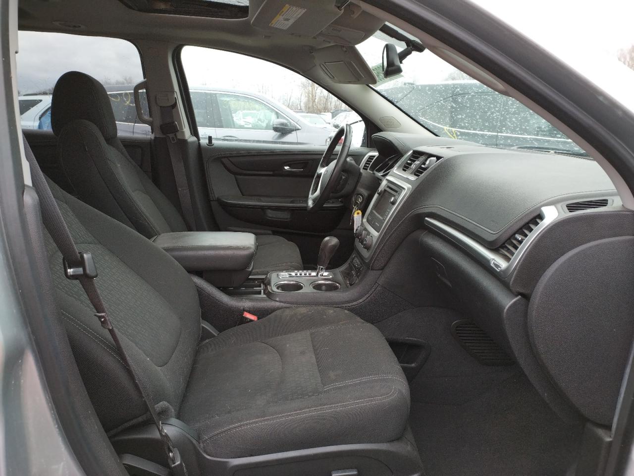 Photo 5 from auction – 2015 GMC ACADIA SLE with VIN 1GKKRPKD8FJ165177