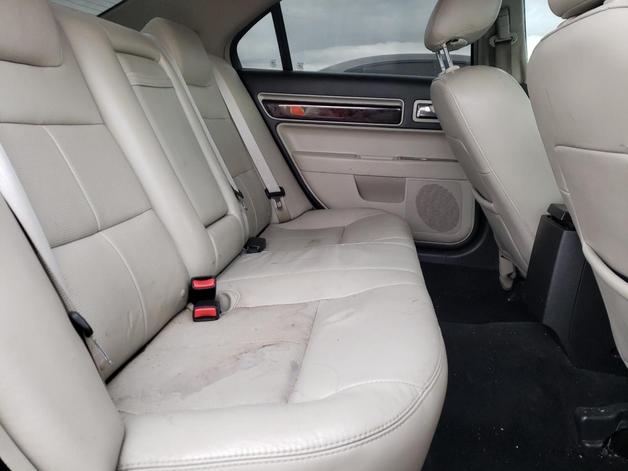 Photo 6 from auction – 2009 LINCOLN MKZ with VIN 3LNHM28T09R621118
