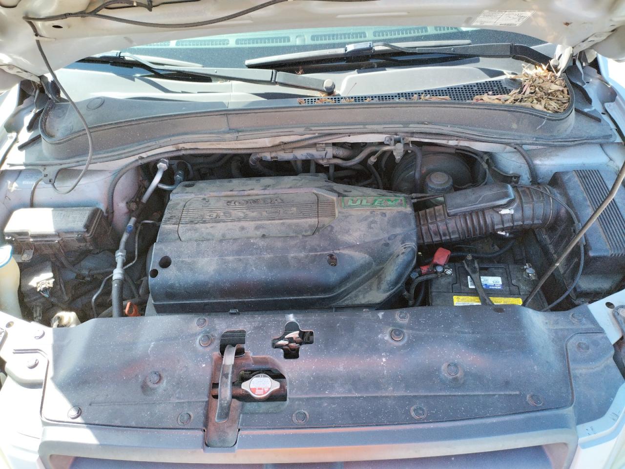 Photo 7 from auction – 2004 HONDA PILOT EXL with VIN 2HKYF18614H502945