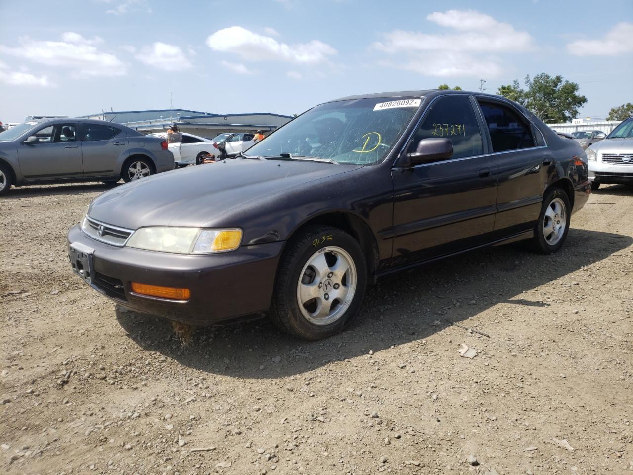 Photo 2 from auction – 1997 HONDA ACCORD with VIN 1HGCD5607VA049219