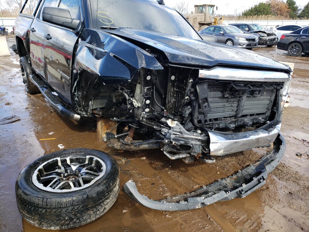 Photo 9 from auction – 2018 CHEVROLET SILVERADO with VIN 3GCUKNEC7JG183678