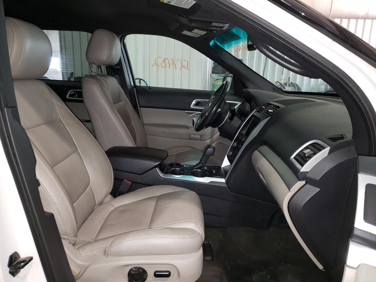 Photo 5 from auction – 2014 FORD EXPLORER X with VIN 1FM5K7D83EGA02862