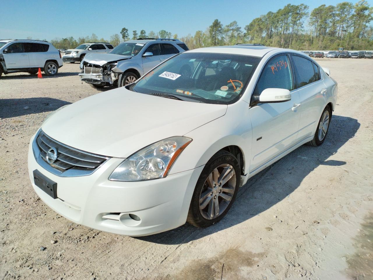 Photo 2 from auction – 2011 NISSAN ALTIMA SR with VIN 1N4BL2AP1BN513552